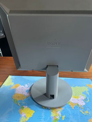 Monitor Sony SDM-S73 17 LCD