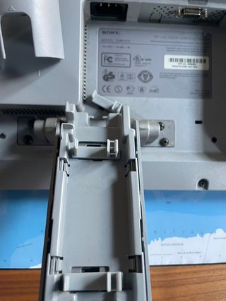 Monitor Sony SDM-S73 17 LCD