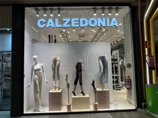 Maniquie mujer escaparate