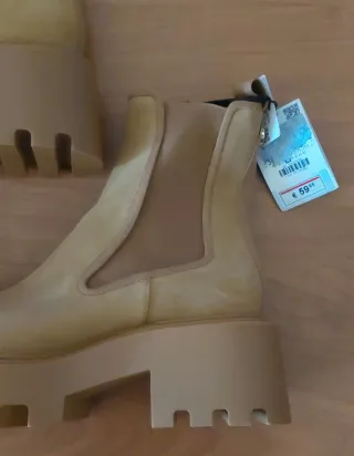 Botín Chelsea Piel Beige Talla 38