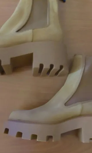 Botín Chelsea Piel Beige Talla 38