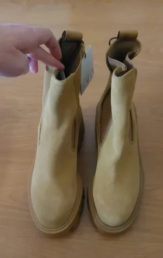 Botín Chelsea Piel Beige Talla 38