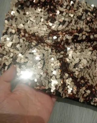 Top lentejuelas oro rosa Stradivarius