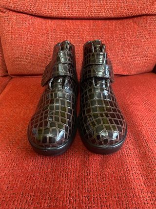 Botines mujer piel cocodrilo SIN ESTRENAR