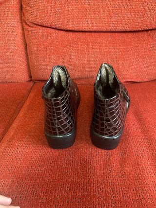 Botines mujer piel cocodrilo SIN ESTRENAR