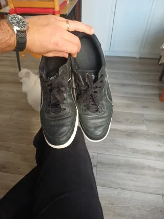 Zapatillas Asics Talla 44.5 Negras