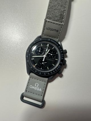 Reloj Cuarzo Negro Gris