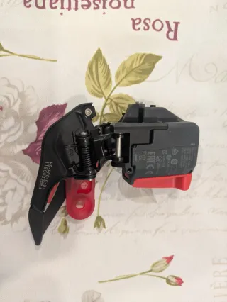 Desviador Sram Force AXS D1