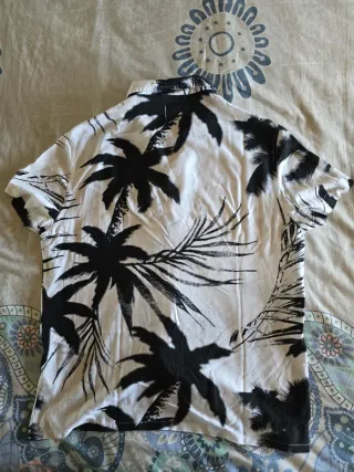 Camisa Terranova Estampado Palmeras Talla M