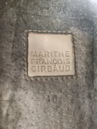 Zapatos cómodos de marca morados