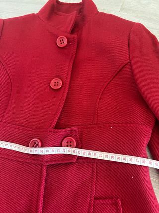 Chaqueta roja elegante