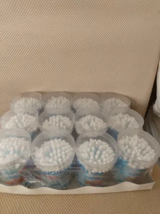 12 scatole di cottonfioc