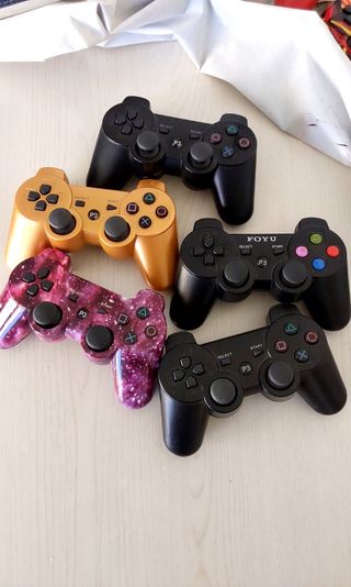 Lotto 5 controller PS3 FOYU non funzionanti