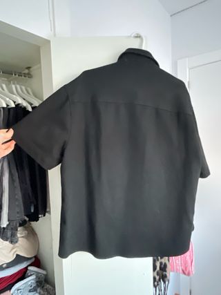 Camisa Zara manga corta negra