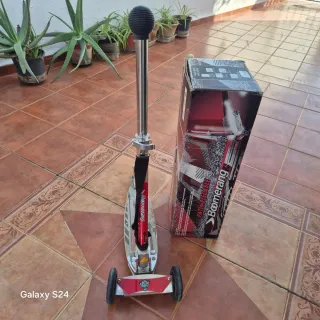 Patinete 3 Ruedas Boomerang Rojo