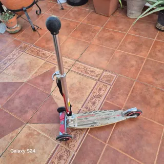 Patinete 3 Ruedas Boomerang Rojo