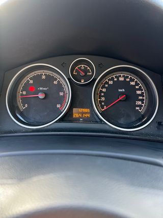 Opel Astra Sedan 1.7 CDTI EcoFlex 2010