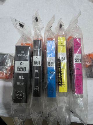 1 blu, 7 neri grandi, 11 neri piccoli Set canon 55