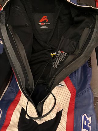 Mono de cuero competición con Airbag