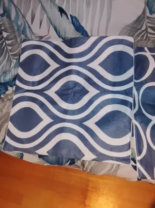 4 Fundas Cojín Geométricas Azul y Blanco