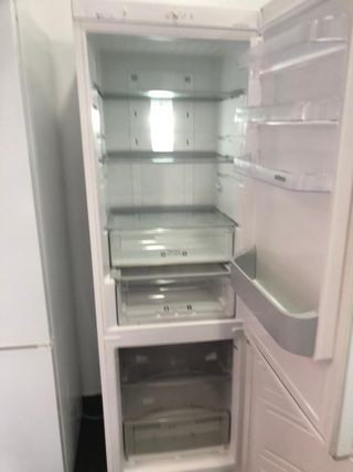 Nevera combi Edesa A+