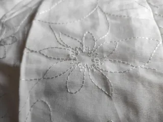 Pantalones blancos de vestir