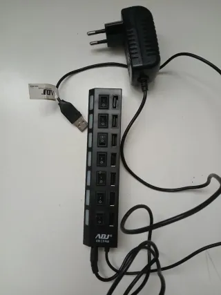 Hub USB 2.0 ADJ 7 Porte con Interruttori