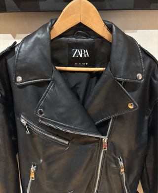 Cazadora Biker Efecto Piel Zara