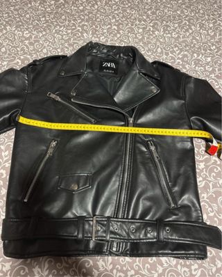 Cazadora Biker Efecto Piel Zara