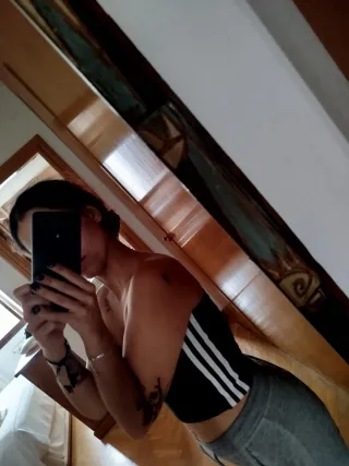 Top Adidas sin mangas negro Talla S