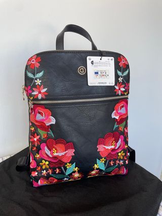 Mochila Desigual Negra Flores Bordadas NUEVA