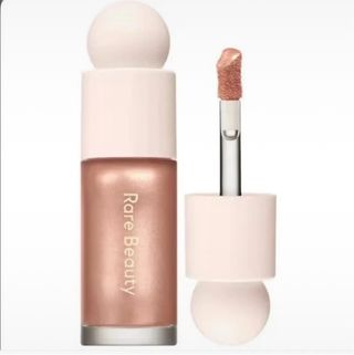 Iluminador rare beauty