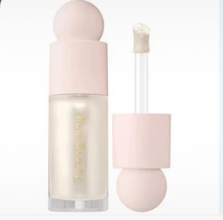 Iluminador rare beauty