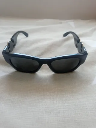 Gafas de Sol Versace Negras y Doradas