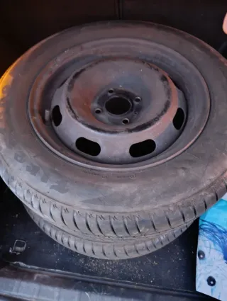 Neumáticos de coche