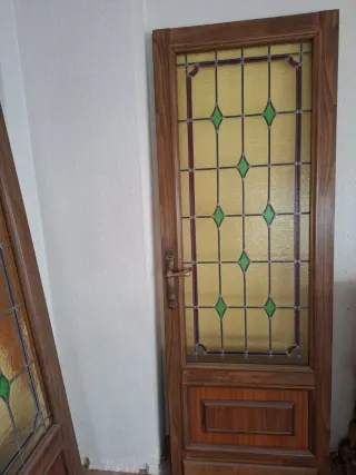 Puertas de madera con cristal