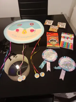 Lote de artículos para fiestas infantiles