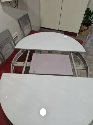 Mesa extensible cocina y 6 sillas