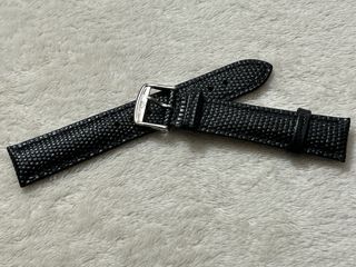 CORREA DE RELOJ NEGRA DE PIEL