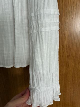 Blusa Zara blanca volantes y encaje
