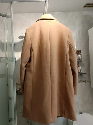 Abrigo paño beige doble botonadura