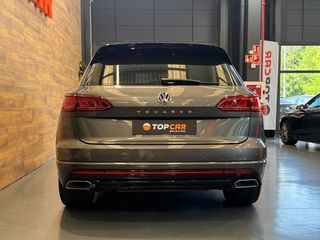 Volkswagen Touareg 3.0 Tdi R-Line 286 cv