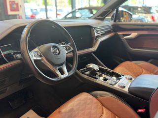 Volkswagen Touareg 3.0 Tdi R-Line 286 cv