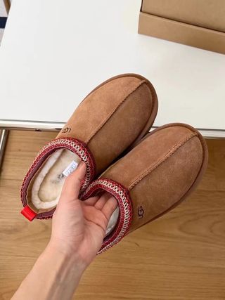 UGG Stivali invernali slip-on taglia 37 marrone