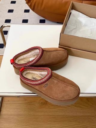 UGG Stivali invernali slip-on taglia 37 marrone