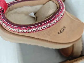 Stivali UGG Donna Taglia 36 Marrone