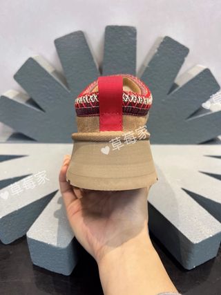 Stivali UGG Donna Taglia 36 Marrone Nuovi