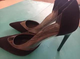 Zapatos tacón Zara negros transparentes