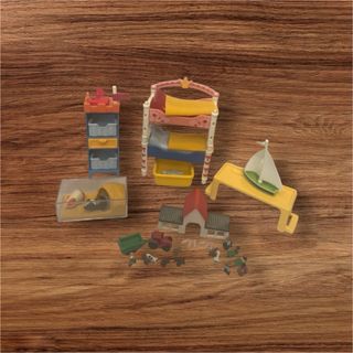 Playmobil Set Granja y Cama Elástica