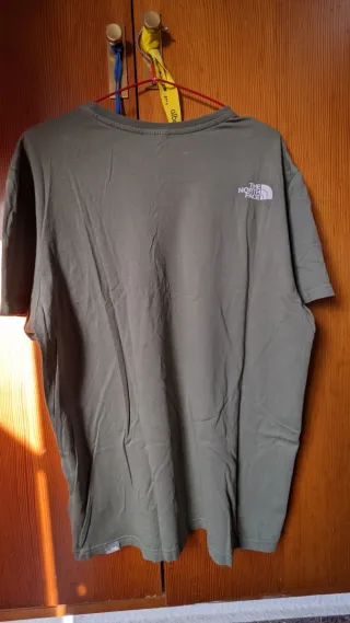 Camiseta The North Face Verde